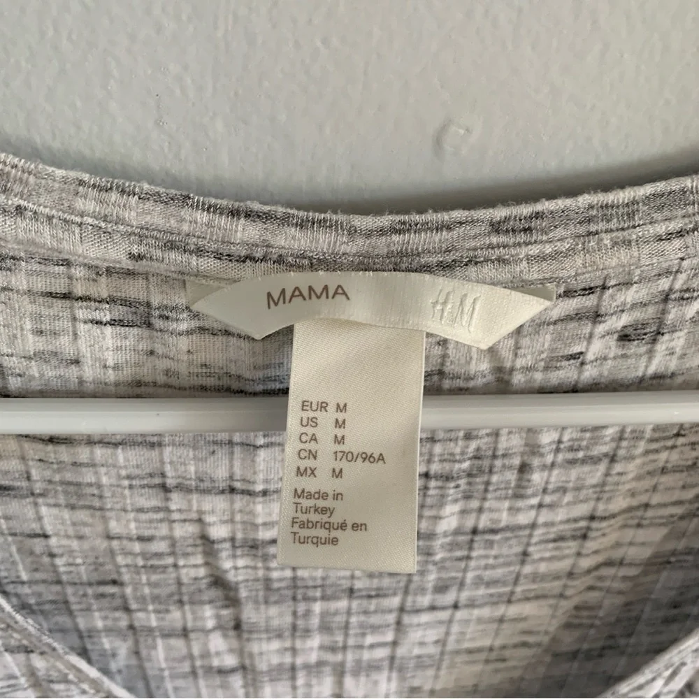 Maternity Shirt H&M Mama V Neck Black White Marled Long Sleeve Size Medium